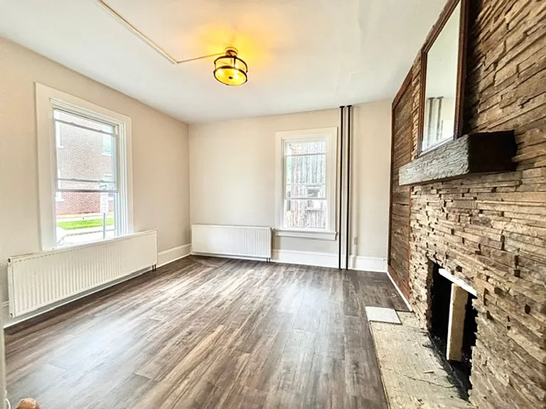 18 Observatory St — Photo 3