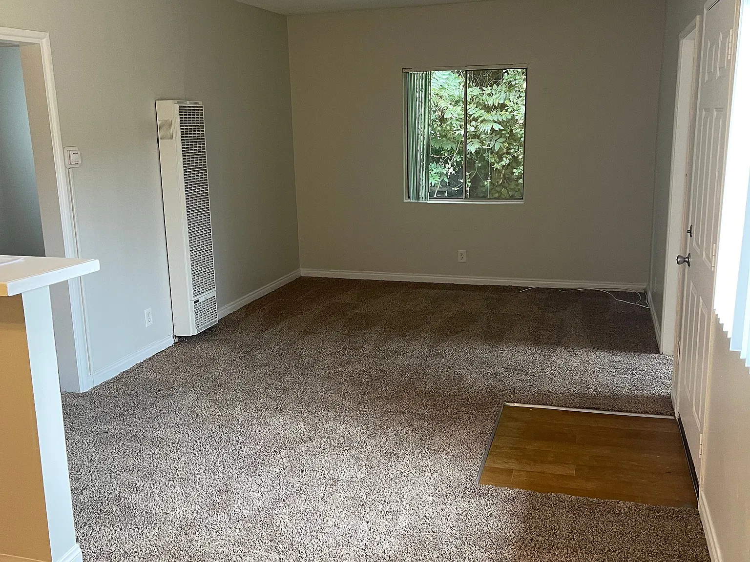 729 W Foothill Blvd — Photo 2