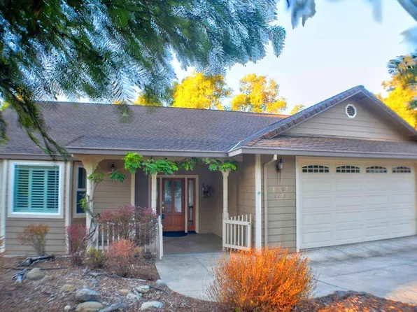 12717 Cresthaven Dr, Groveland, CA 95321