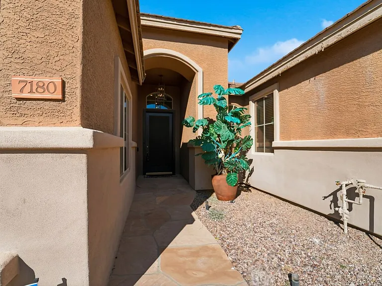 7180 W Trails Dr — Photo 4