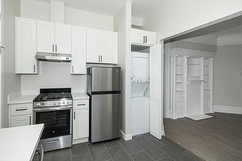 409 Laguna Photo 1