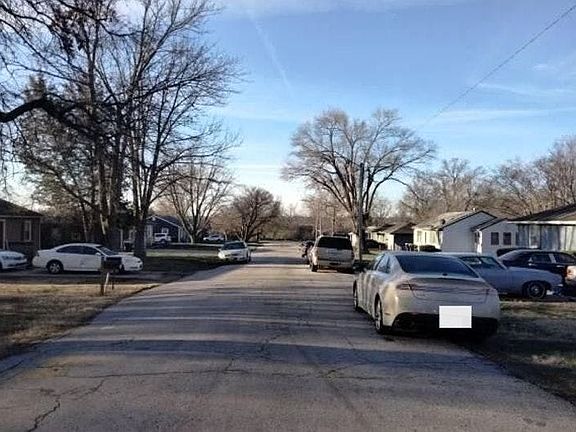 4th image of 6801 Bristol Ave