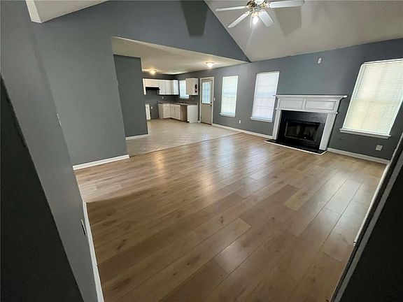 2nd image of 2713 Rambling Way