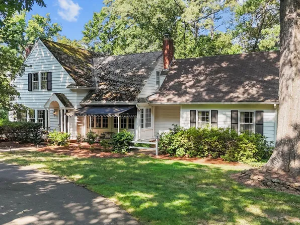 3724 Hope Valley Rd, Durham, NC 27707