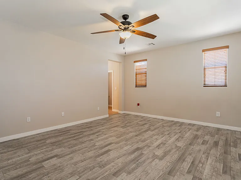 8611 Splendid Leaf Ct — Photo 21