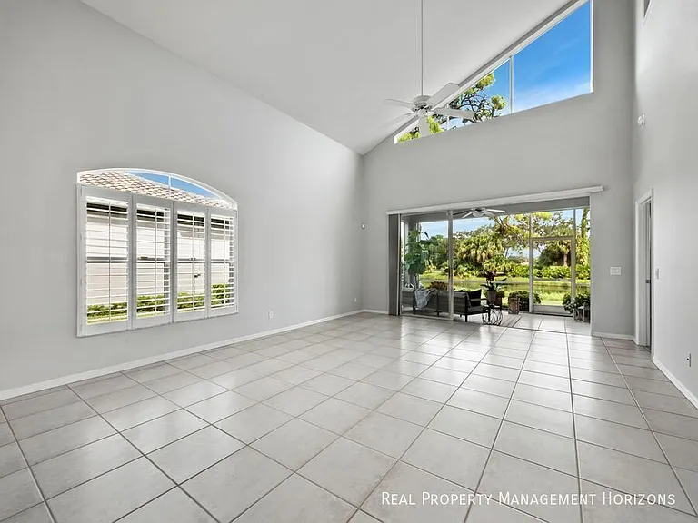 8737 Pebble Creek Ln — Photo 8
