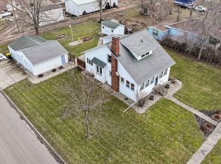 306 Prospect St, Milroy, MN 56263