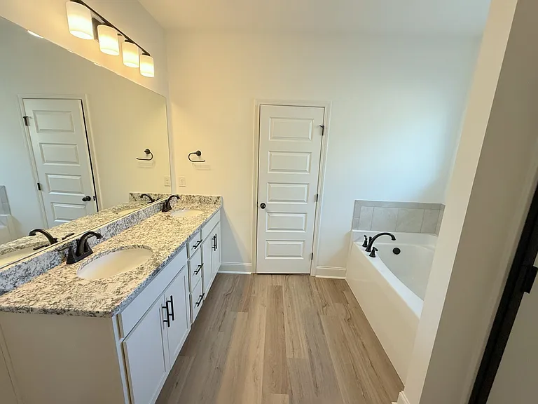 24057 Quints Dr — Photo 23