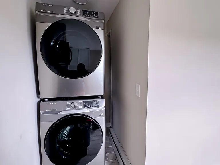 181 Pine St #2 — Photo 6