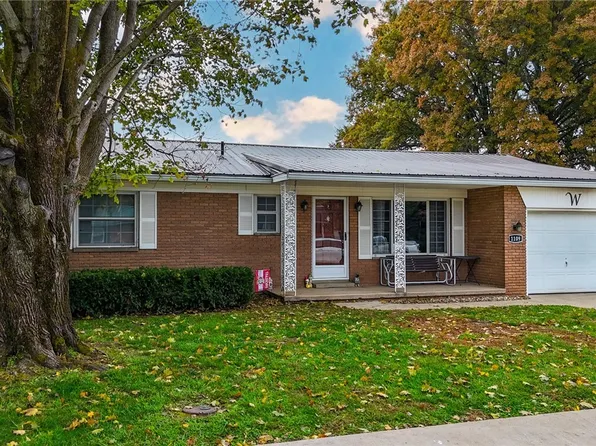 1109 4th St, Belpre, OH 45714