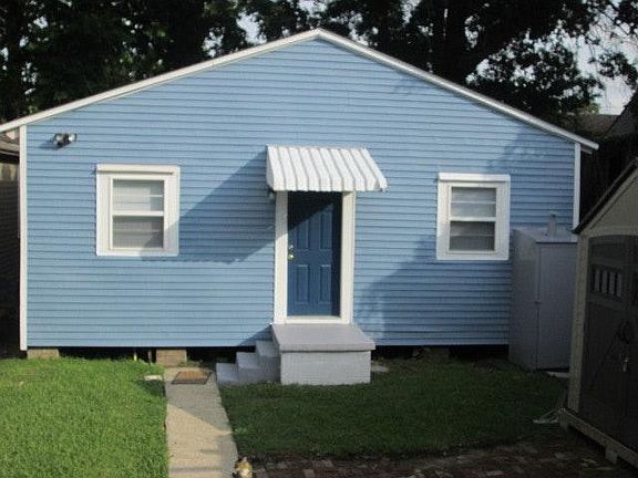 House Front and Yard