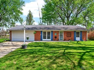 4264 Bellemead Dr, Bellbrook, OH