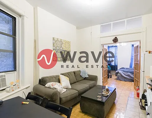 Rented by Wave Real Estate Group | media 57
