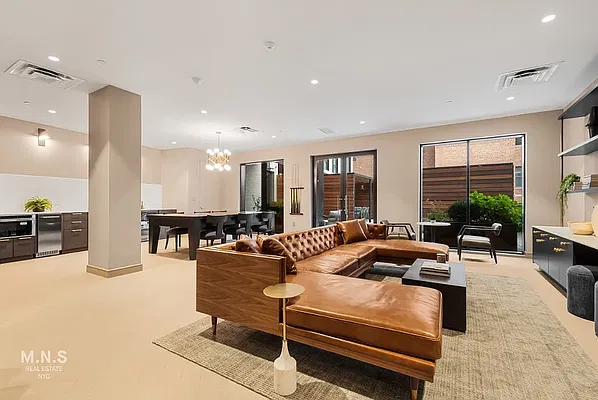 Rented by Nest Seekers International | media 17