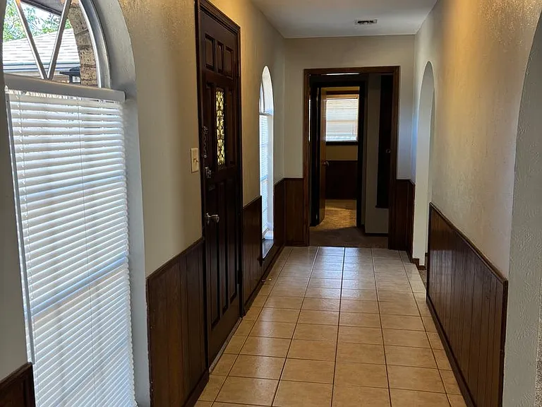 7816 NW Baldwin Ave — Photo 5
