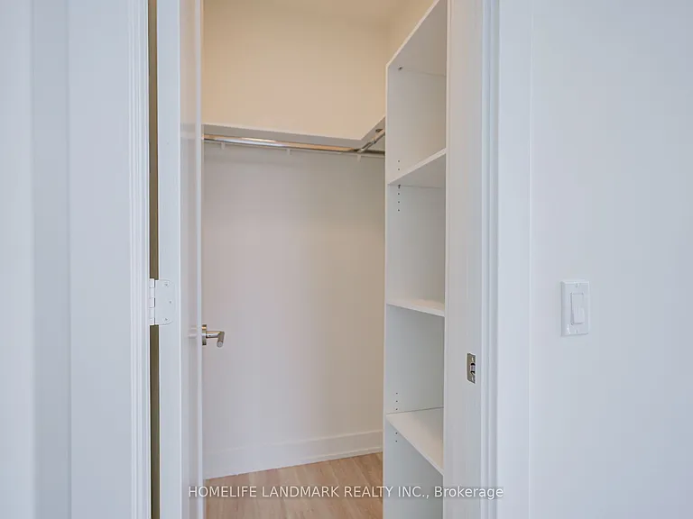 25 Cordova Ave #Penthouse 13 — Photo 25