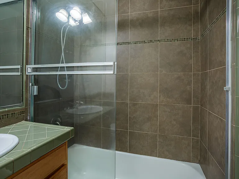 974 Haverford Ave #2 — Photo 17