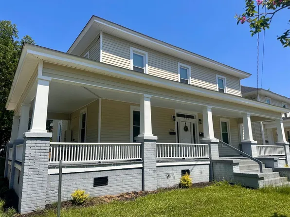 708 N Market St Unit A, Washington, NC 27889
