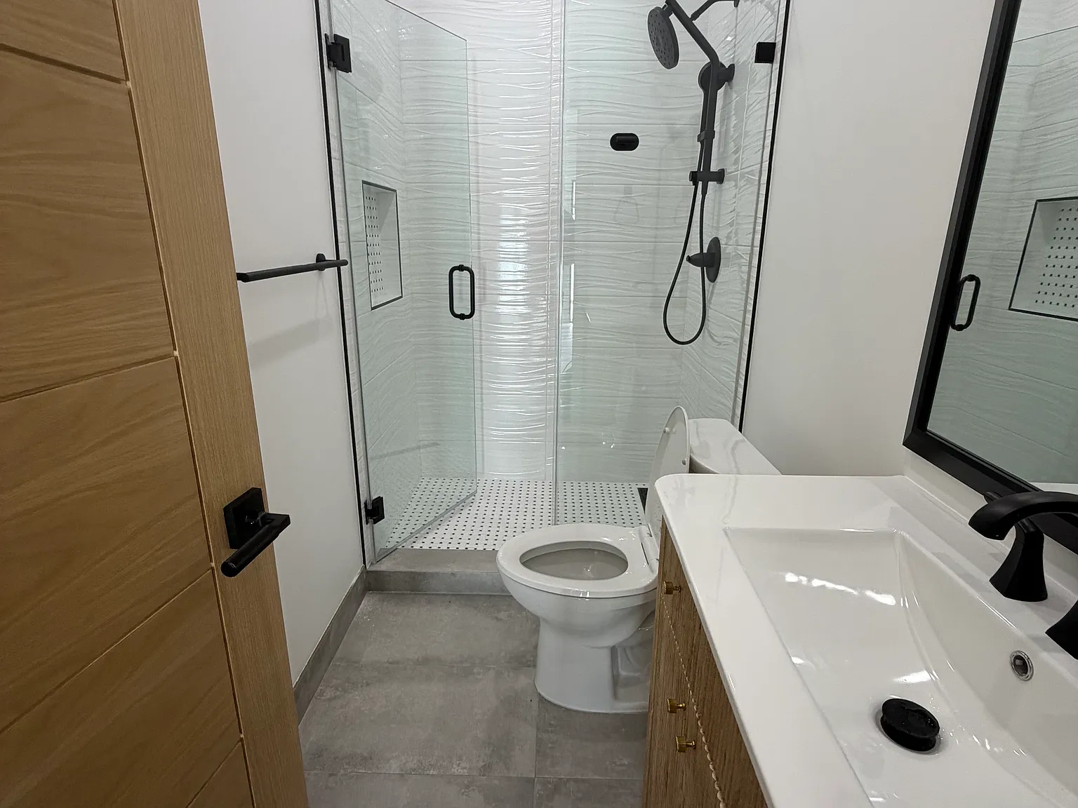 7039 Quartz Ave — Photo 1