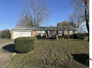 7001 Dougy Way, Louisville, KY 40219