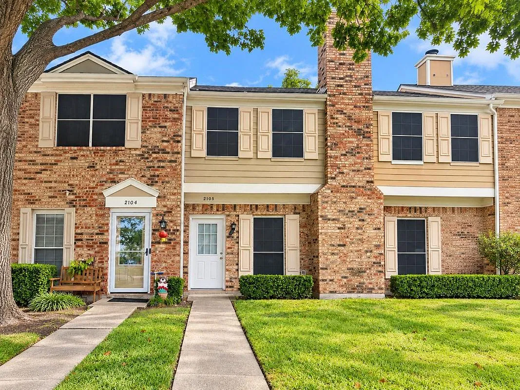 2 bed, 1.5 bath, 975 sqft, $1,650 — Photo 4