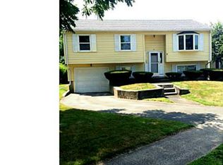 9 Avon Ct, Middletown, CT 06457