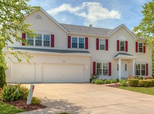 2058 Montclair Manor Dr, Saint Charles, MO