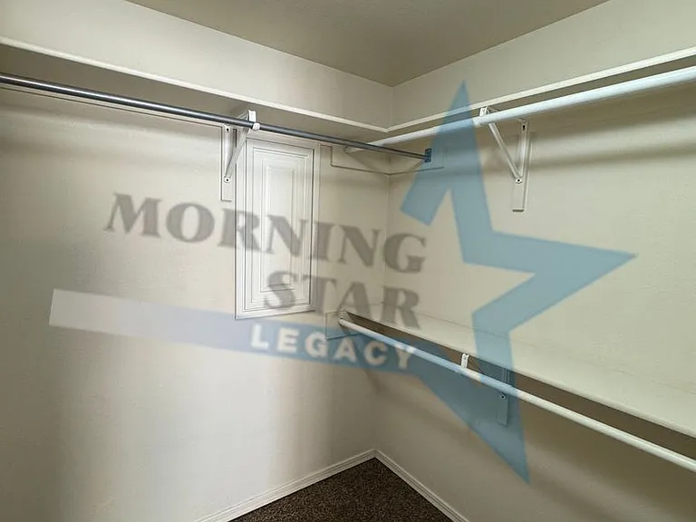 1000 La Fonda Dr — Photo 6