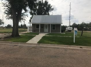 124 S Santa Fe St, Larned, KS 67550