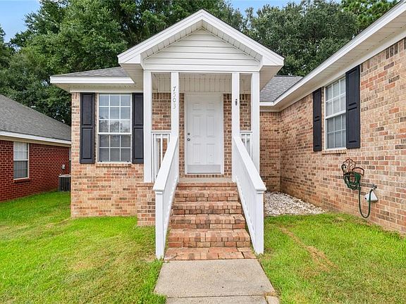 2nd image of 7503 Avery Ln