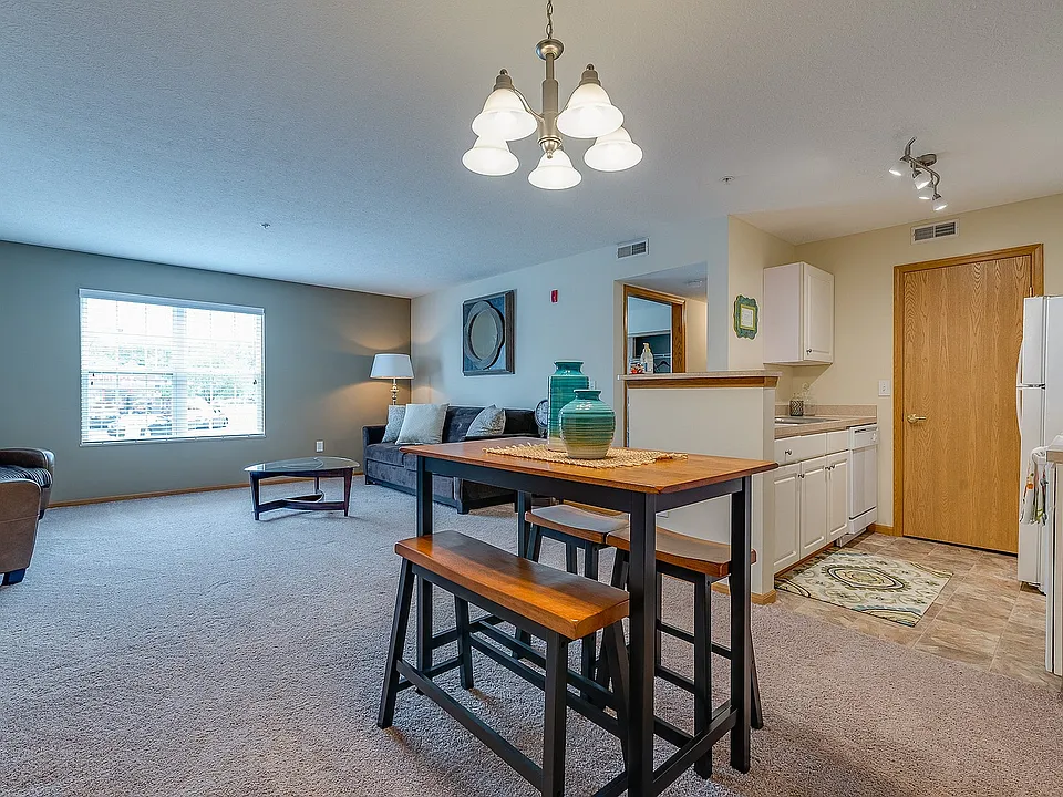 The Residences at Eastpointe Ridge