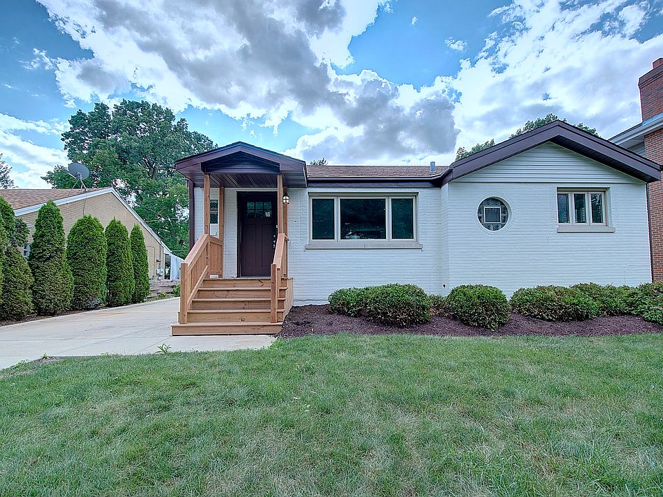 1st image of 614 Robinhood Ln