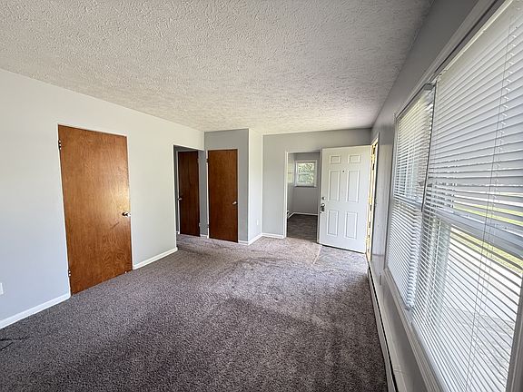3rd image of 1245 Weber Dr #2
