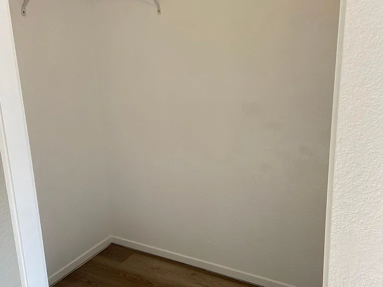 9728 Marilla Dr — Photo 10