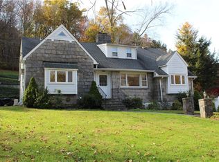 80 Pines Bridge Rd, Mount Kisco, NY 10549