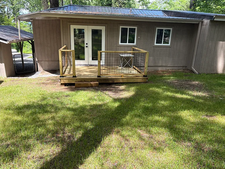 495 Armstrong Ave — Photo 12
