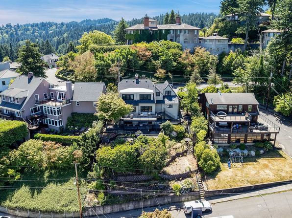 294 NW Macleay Blvd, Portland, OR 97210