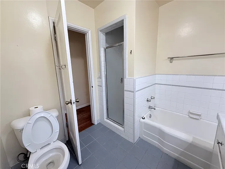 952 Balboa Dr — Photo 12