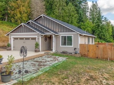 110 Axis Road, Castle Rock, WA, 98611