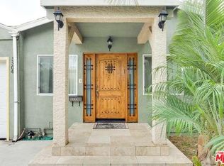 3304 S Canfield Ave, Los Angeles, CA 90034