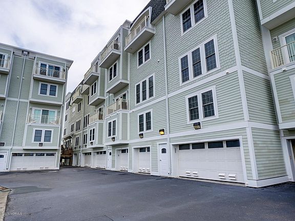 2nd image of 305 S Lake Park Boulevard #205