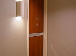 85 McMahon Dr #706, Toronto, ON M2K 0H1