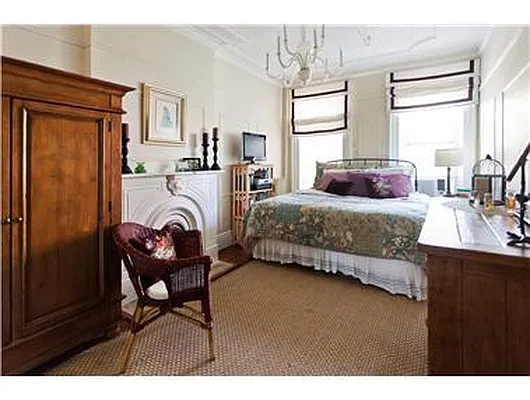 Rented by Douglas Elliman | media 3