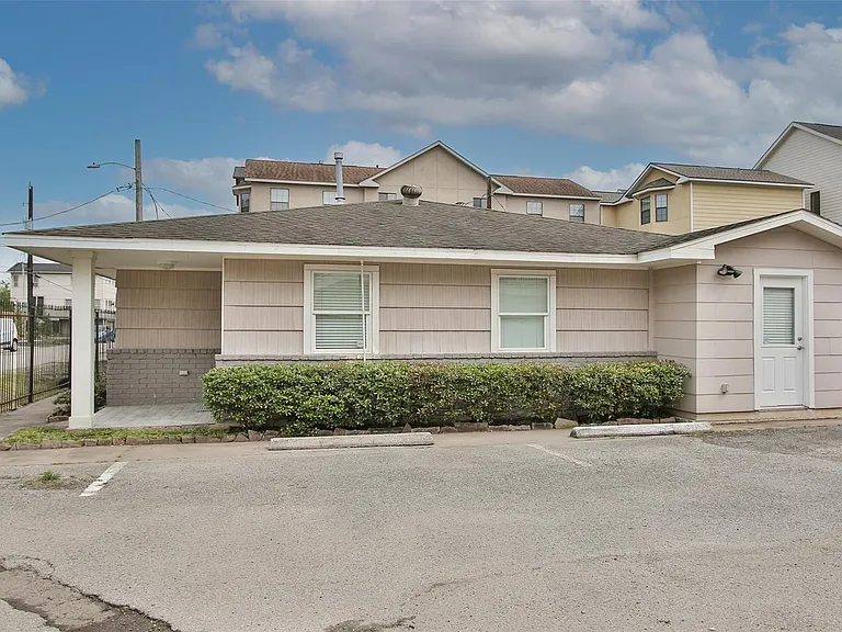 4331 Marina St #B — Photo 27