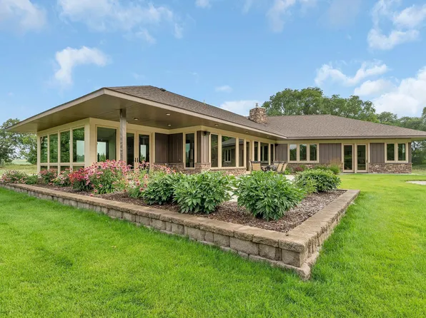 10685 Duelm Rd NE, Foley, MN 56329