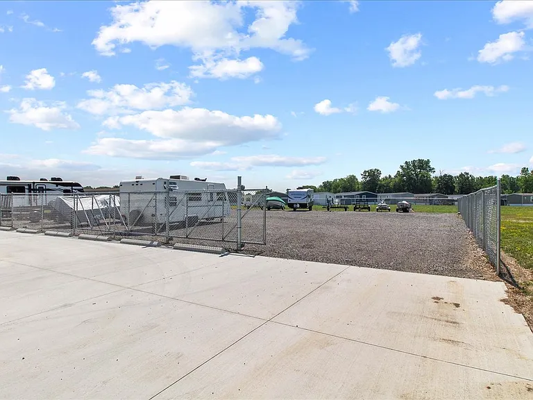 Lakeview Meadows — Photo 25