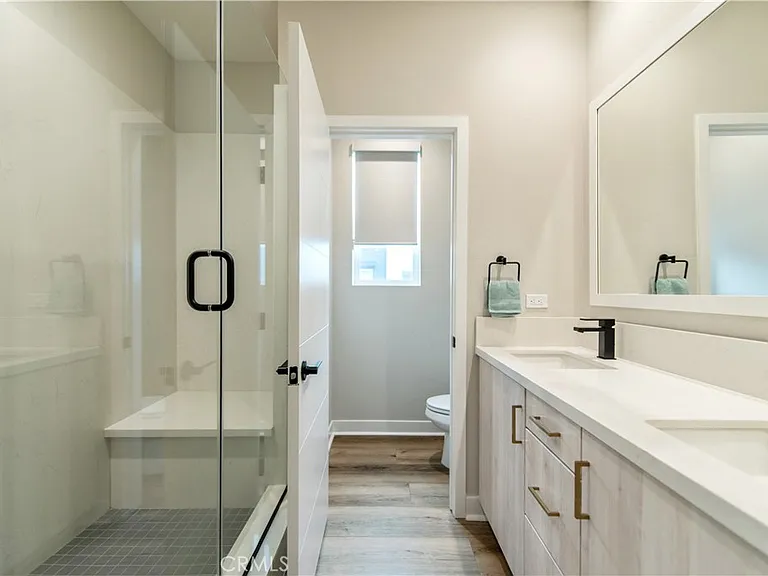 824 S Harbor Blvd — Photo 12