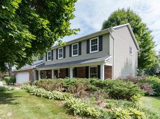 5244 Burning Tree Rd, Kalamazoo, MI 49009