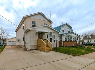 504 7th St, Fairport Harbor, OH 44077