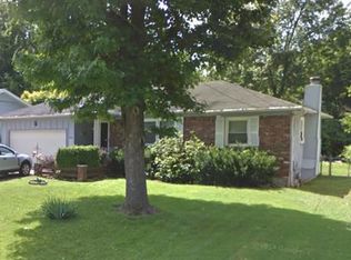 224 E Crestview St, Springfield, MO 65807